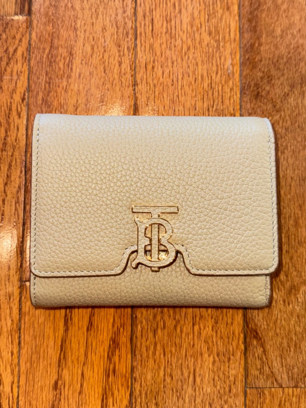 Burberry Grainy Leather TB Compact Wallet